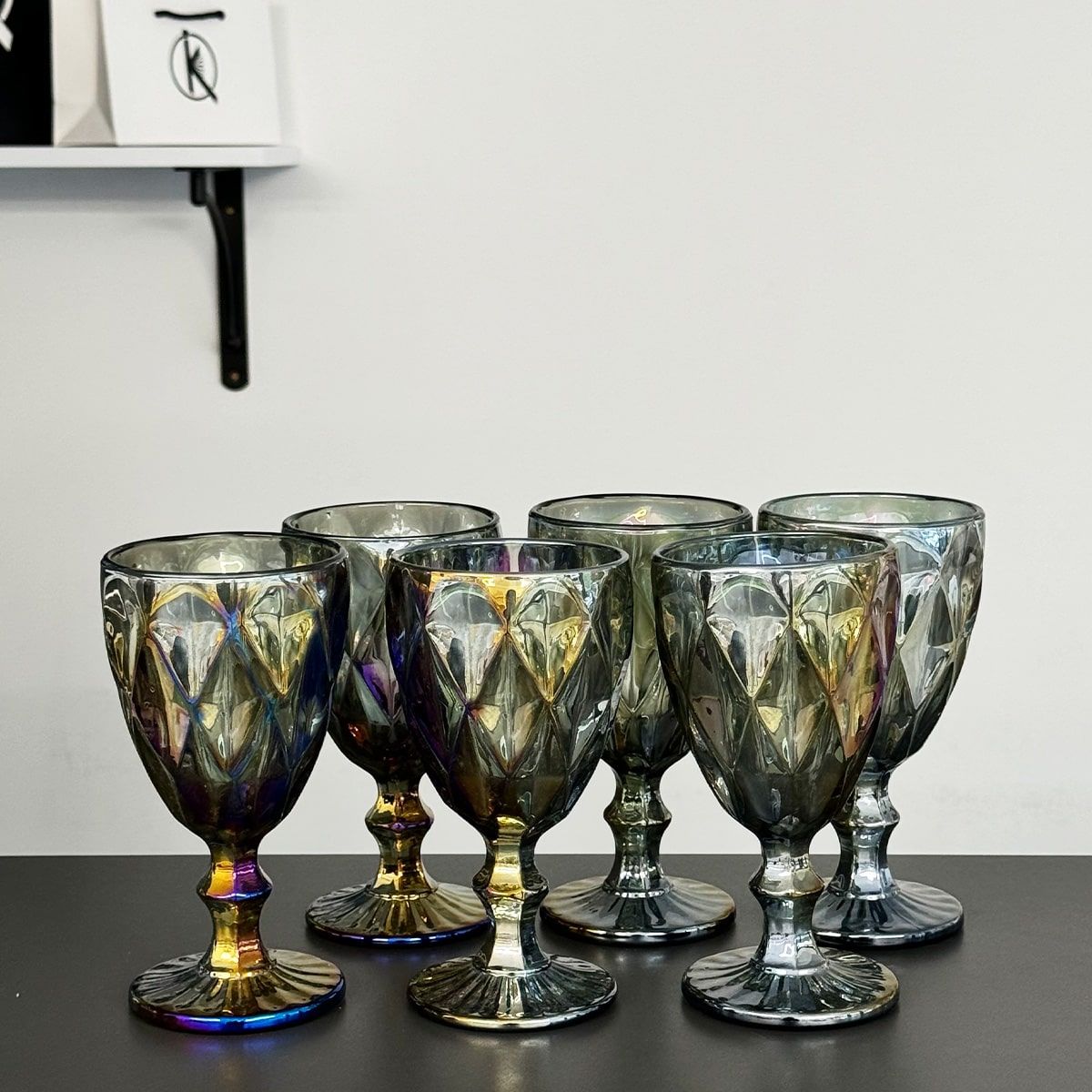 Set de 6 pahare gri pentru vin