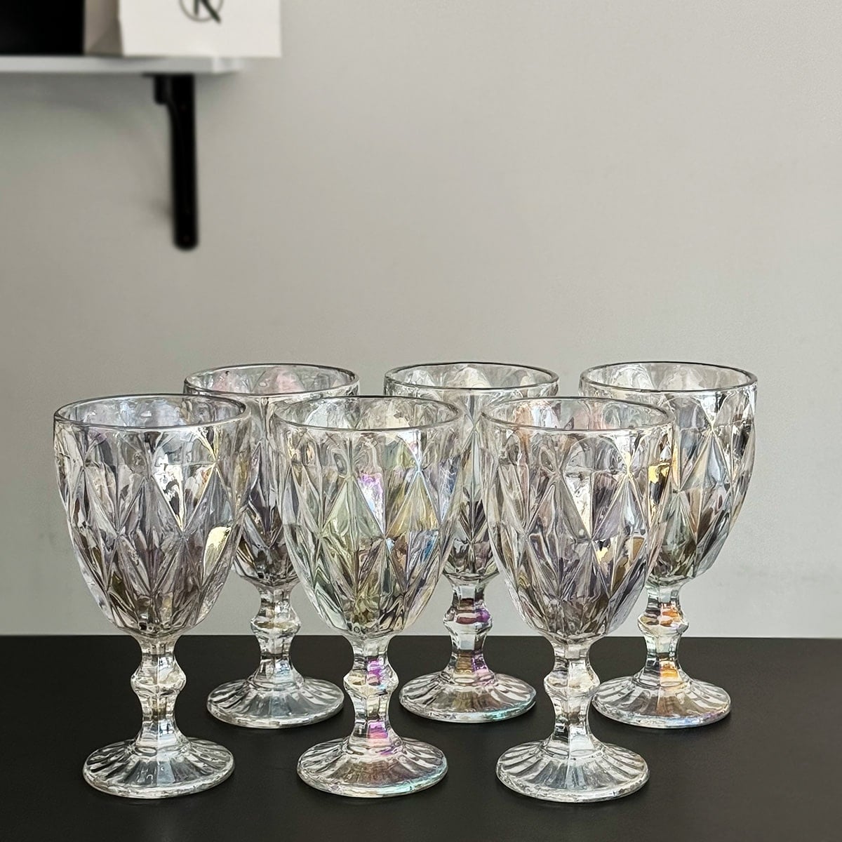 Set de 6 pahare albe pentru vin